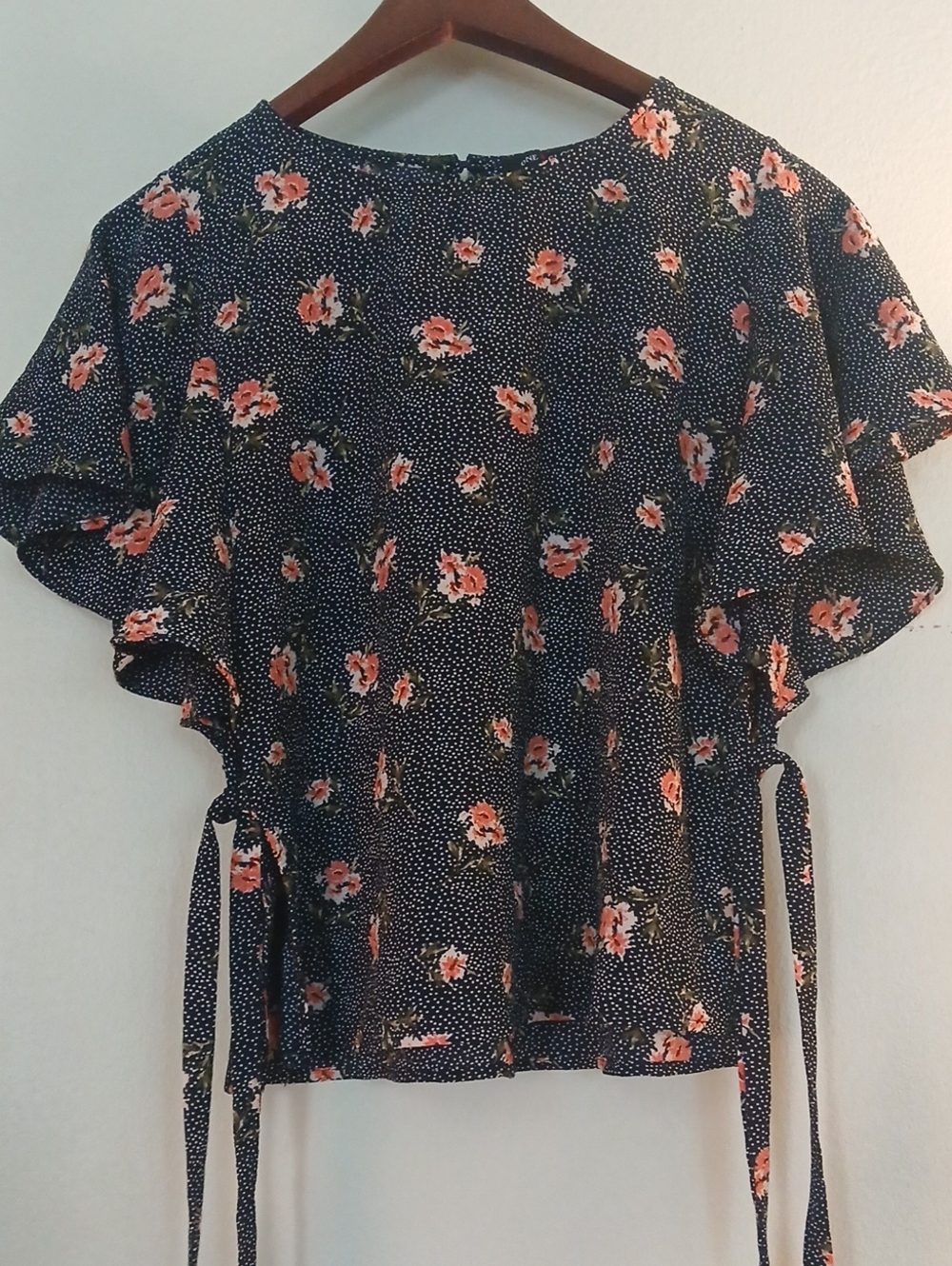 Women’s Navy Floral Flutter Sleeve Blouse